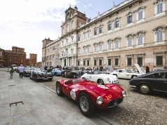 Historyczne Maserati na trasie 1000 Miglia 2026. Marka świętowała stulecie swojego symbolu