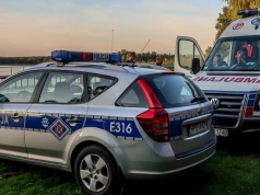 Ciało mężczyzny dryfowało na jeziorze. Służby wyjaśniają okoliczności tragedii