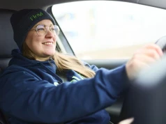 Laweta ma konkurenta. Finowie chcą wozić auta po Polsce jak Uber
