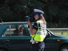 Zielona Góra: Od początku roku policjanci zatrzymali 109 praw jazdy za zbyt szybką jazdę