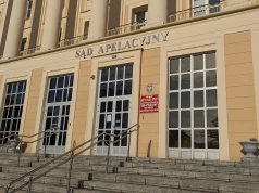 Zdradzony mąż skatował kochanka żony rurką i butelką. Sąd Apelacyjny w Rzeszowie wydał ostateczny wyrok!