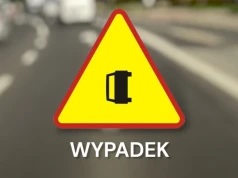 Poważny wypadek na DK16. Zablokowana droga między Mikołajkami a Woźnicami