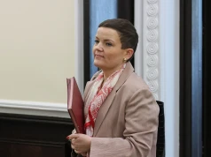 Minister kultury broni ustawy o wsparciu artystów w Sejmie. "Przepisy o bezpieczeństwie"