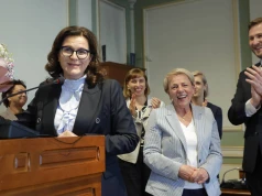 Aleksandra Dulkiewicz z wotum zaufania i absolutorium