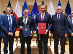 Niemiecka prasa o reakcji PiS na umowę obronną z Polską. "Cynizm czy szaleństwo?"