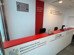 Wakacje bez paszportu? Na tych lotniskach wyrobisz go tuż przed lotem