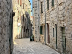 Stari Grad – jedno z najstarszych miast Chorwacji i spokojna perełka wyspy Hvar