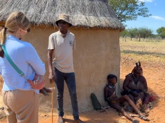 Te kobiety nie wyobrażają sobie nosić jeansów i zakrywać piersi. Odwiedziłam wioskę Himba