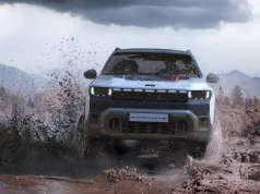 Nowe Jeepy Compass wyprodukowane, ale nie trafiają do klientów w Polsce. Stellantis odpowiada i wyjaśnia