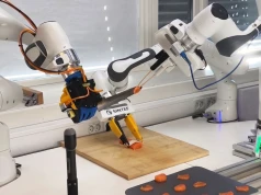 Robot nauczył się kroić sashimi. Sztuczny dotyk i 95% skuteczności