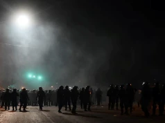 Stan wyjątkowy w reakcji na blokady na drogach. Cały kraj sparaliżowany