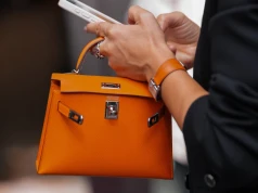 Czy Birkin podzieli los ananasa? Torebki za fortunę tracą swoją magię