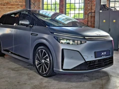 Xpeng X9 rzuca wyzwanie Mercedesowi. Ma lodówkę, telewizor i 615 km zasięgu