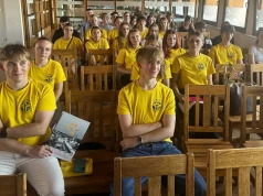 Młodzi i bardzo zdolni. Potrzebowali pomocy, żeby rozwijać swoje talenty. I ją dostali