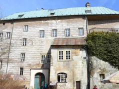 Tajemniczy czeski zamek przyciąga jak magnes. To w nim ma się znajdować brama do piekieł