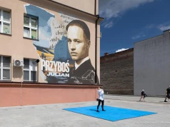 Wyjątkowy mural na rzeszowskiej szkole. Poetycki rap na odsłonięciu dzieła