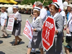 Przez Kraków przeszedł Marsz dla Życia i Rodziny. „Polska wymiera. W dzieciach nadzieja”