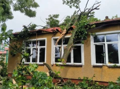 Groźne burze nad Polską. Uszkodzona szkoła, setki interwencji