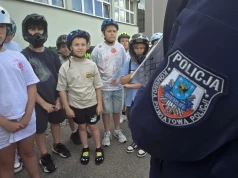 Czwartoklasiści z Imielina zdali egzamin pod okiem policjanta