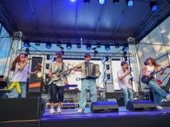 Wisienka na muzycznym torcie Dni Jasła. Pełen scenicznej ekspresji koncert duetu Alien x Majtis. Porwał publiczność zespół ChaoSfera
