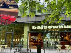 Rewolucyjne otwarcie food hallu z 8 lokalami i barem na drugą stronę