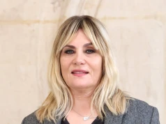Od lat jest muzą Romana Polańskiego. Stoi murem za znanym mężem
