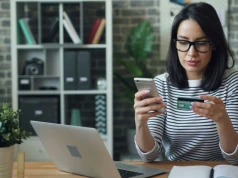 Nowe prawo w sklepach internetowych. Ten jeden przycisk wywołał strach