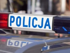 W piżamie i klapkach szła przez miasto. Mieszkańcy natychmiast zaalarmowali służby