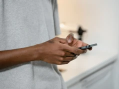 Na co zwrócić uwagę wybierając nowy telefon?