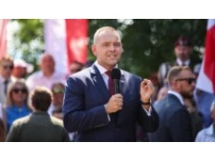 Nawrocki odpowiedział na wywiad Zełenskiego. "Myli się"