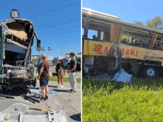 Wypadek w Poznaniu. Zderzenie tramwaju z autokarem