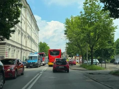 Ośmiolatek potrącony w rejonie szkoły i basenu w Bielsku-Białej