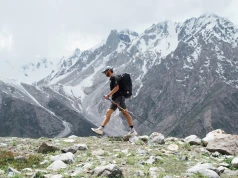 Pakistan. Andrzej Bargiel dotarł już do bazy pod Nanga Parbat