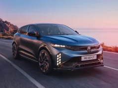 Nowe Renault Megane E-Tech electric. Francuzi upraszczają gamę i ukrywają kluczową zmianę między wierszami