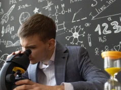 „To niedobrze”. Rząd Rosji uznał, że w kraju jest zbyt wielu ludzi z wyższym wykształceniem