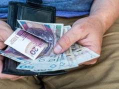 Zasada “złotówka za złotówkę”. Tym emerytom ZUS zmniejszy wypłatę