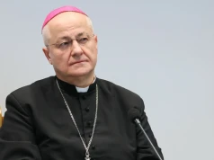 Ktoś podszywa się pod biskupa Ważnego. Jest komunikat kurii