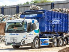 Volvo FM Low Entry jako ciężki hakowiec 8×4 – takie kabiny mogą być przyszłością