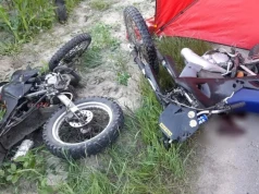 Zderzyły się dwa motocykle crossowe. 18-latek z Mazowsza zmarł na miejscu