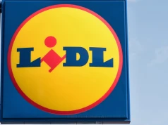 Wyglądają jak Zara lub CCC, a Lidl ma je za 29,99 zł. To sandały na lekkim koturnie