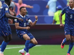 Przerwa trwała dłużej niż mecz Francuzów! Tak Mbappe odpowiedział Messiemu