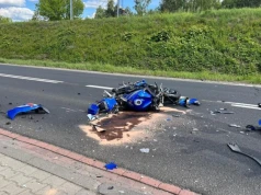 W tragicznym wypadku zginął 26-letni motocyklista. Częstochowska prokuratura oskarżyła 74-letnią kierującą