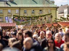 Mniej stoisk na Małym Rynku? Wystawcy alarmują, miasto uspokaja