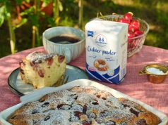 Ciasto jogurtowe z czereśniami