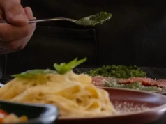 Kucharek kontra Vegeta. Pro-Test sprawdził, co naprawdę jest w przyprawach