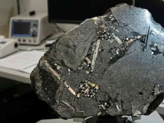 Na Saharze znaleźli meteoryt. W środku był ślad zaginionego świata
