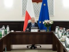 Rząd zapowiada zmiany w szpitalach i rozmowy z NFZ