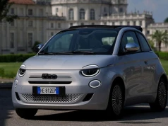 Fiat dostał tani silnik benzynowy, manualną skrzynię i kultową wersję 500 Cabrio