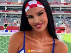 Ivana Knoll tak kibicowała reprezentacji Chorwacji. Strój zwraca uwagę