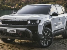 Jeep Compass 4xe ma 375 KM i napęd 4×4. Ruszyły zamówienia
